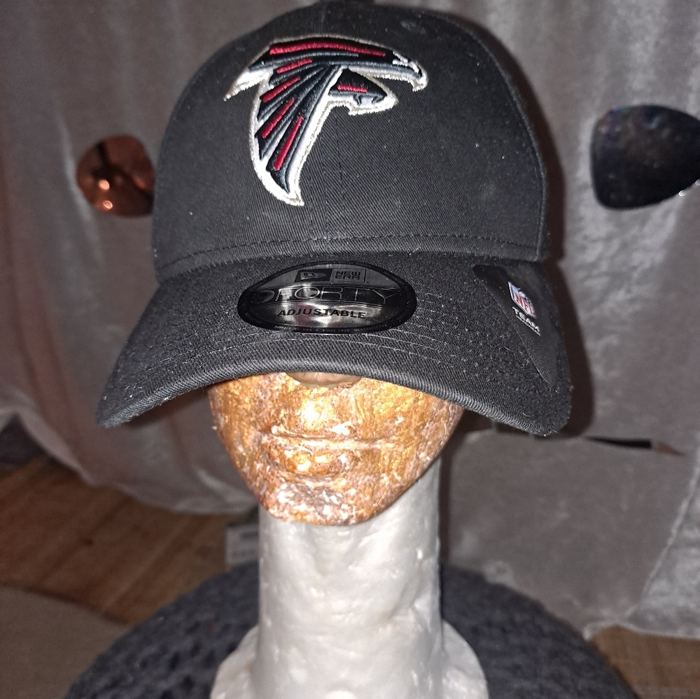 Falcons Cap - Picture 6 of 7